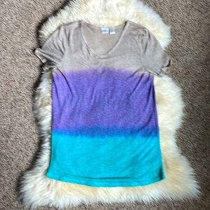 💫3 for $12💫 Daytrip Ombré Sheer Tee- Small